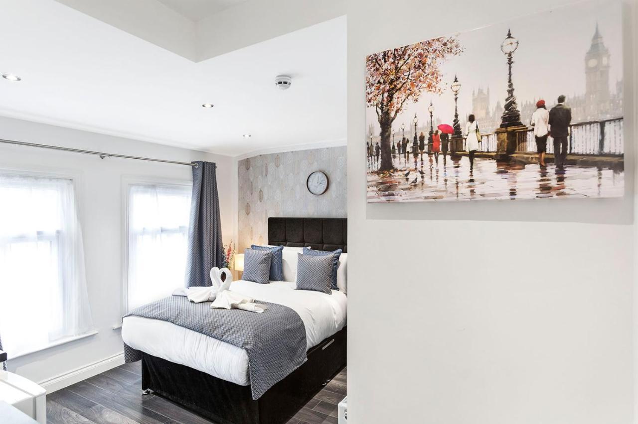 Oyo Orchid Apartments Илфорд Экстерьер фото