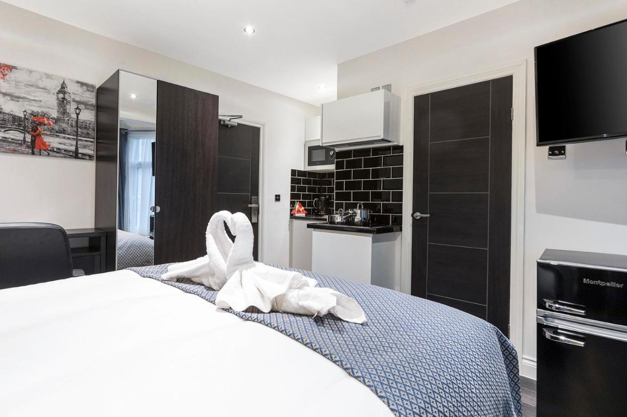 Oyo Orchid Apartments Илфорд Экстерьер фото