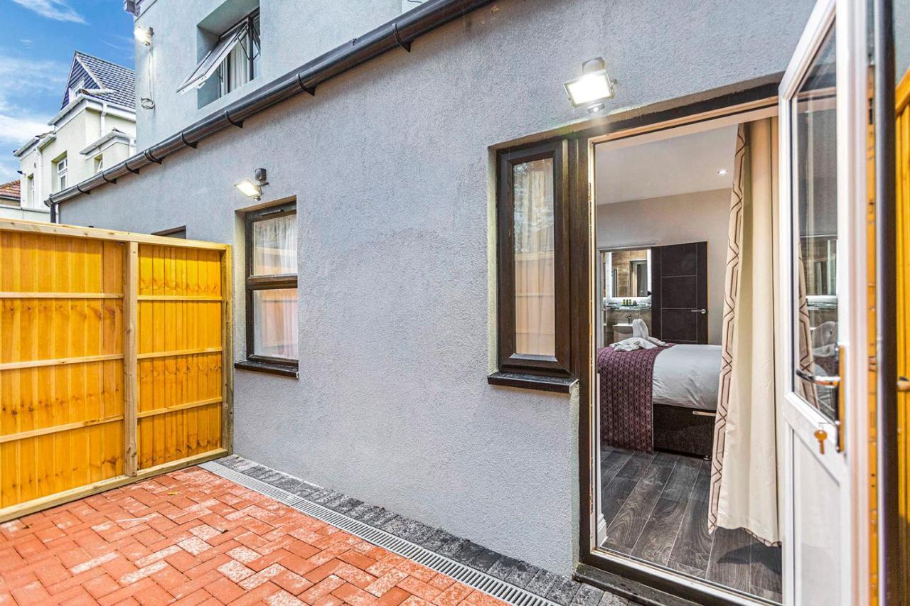 Oyo Orchid Apartments Илфорд Экстерьер фото