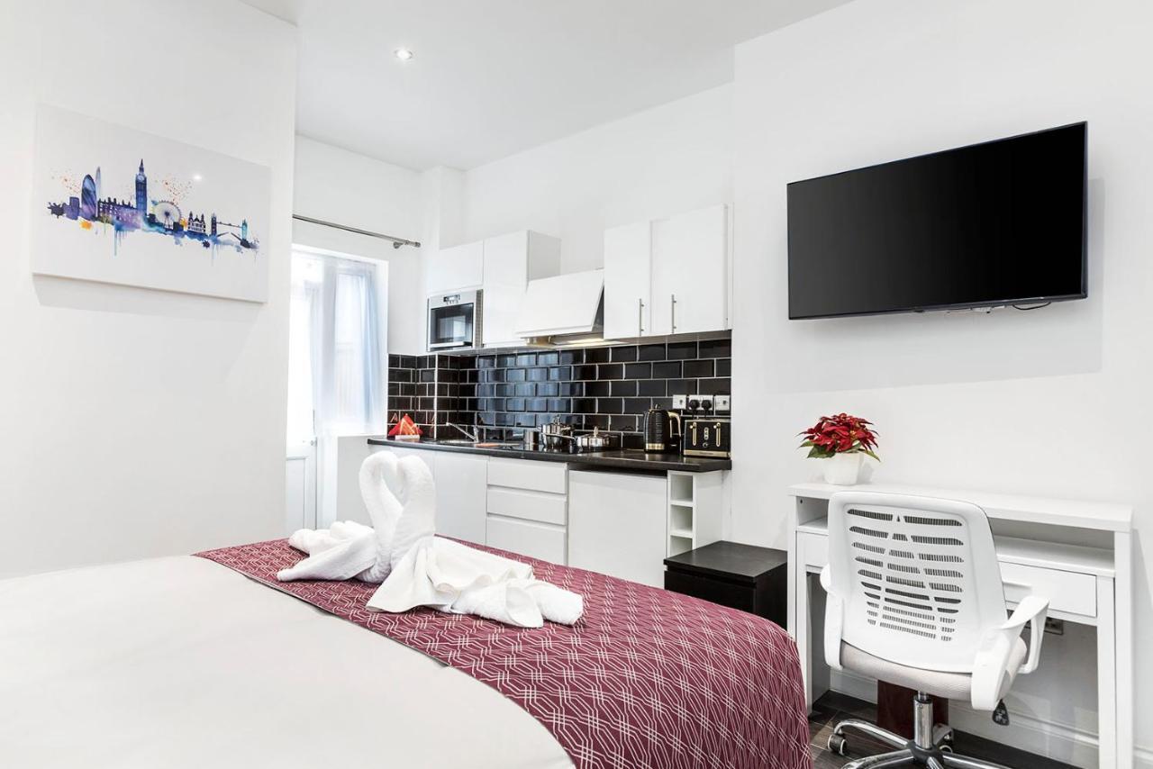Oyo Orchid Apartments Илфорд Экстерьер фото
